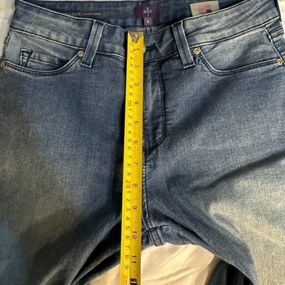 NYDJ Jeans Size 8 Inseam 27 inches - Picture 4 of 13